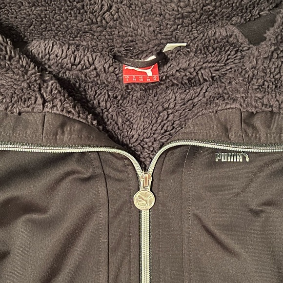Puma Women’s Zip-Up Jacket Black Size Small - Picture 4 of 5